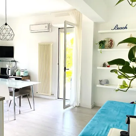 Διαμέρισμα Ttg Rimini - Seafront Apartment - 2 Bedrooms *