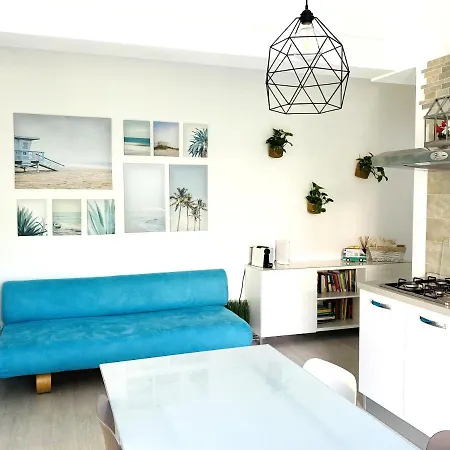Ttg Rimini - Seafront Apartment - 2 Bedrooms Διαμέρισμα *
