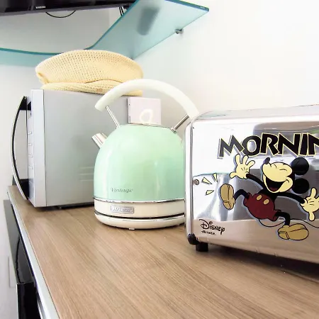 Happy Whale アパート *